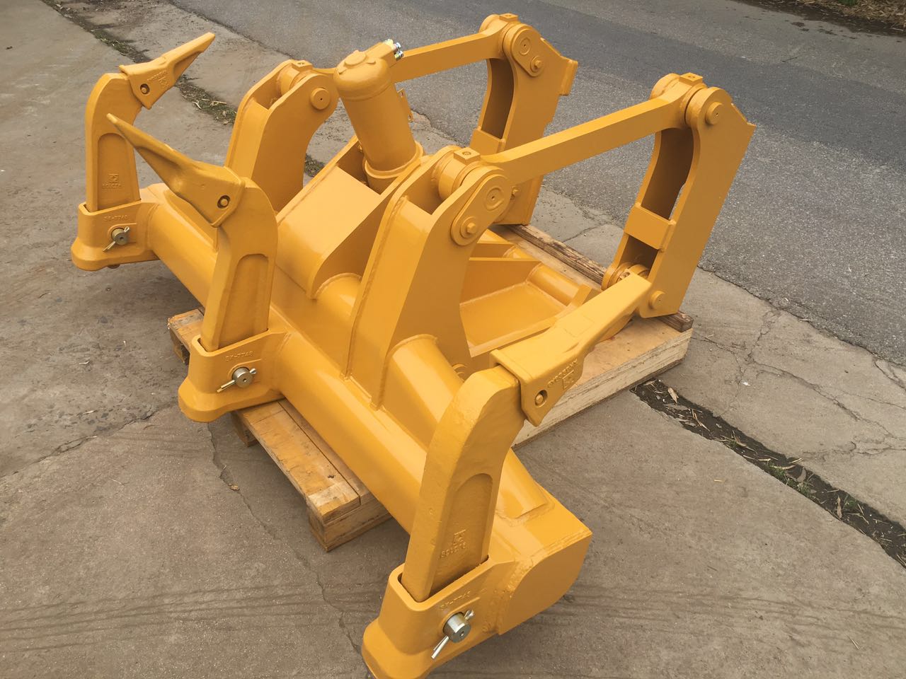Bulldozer rippers for sale