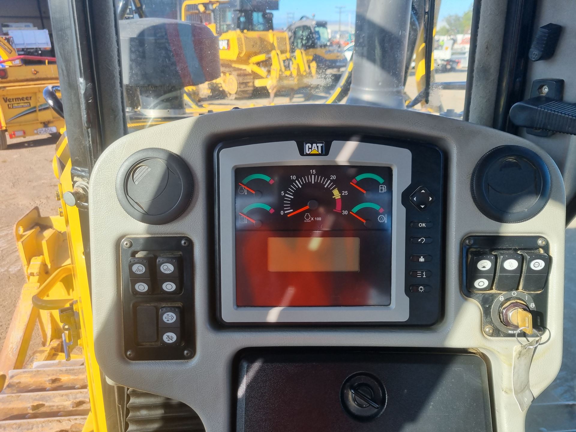 Picture of CAT D6T XW